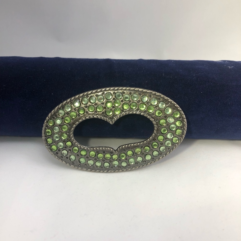 Belt buckle